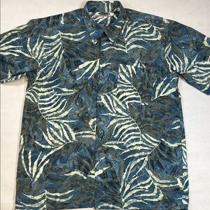 Deer Club Men's 100% Silk Hawaiian Camp Shirt Blue & Green Tropical Palm Leaf